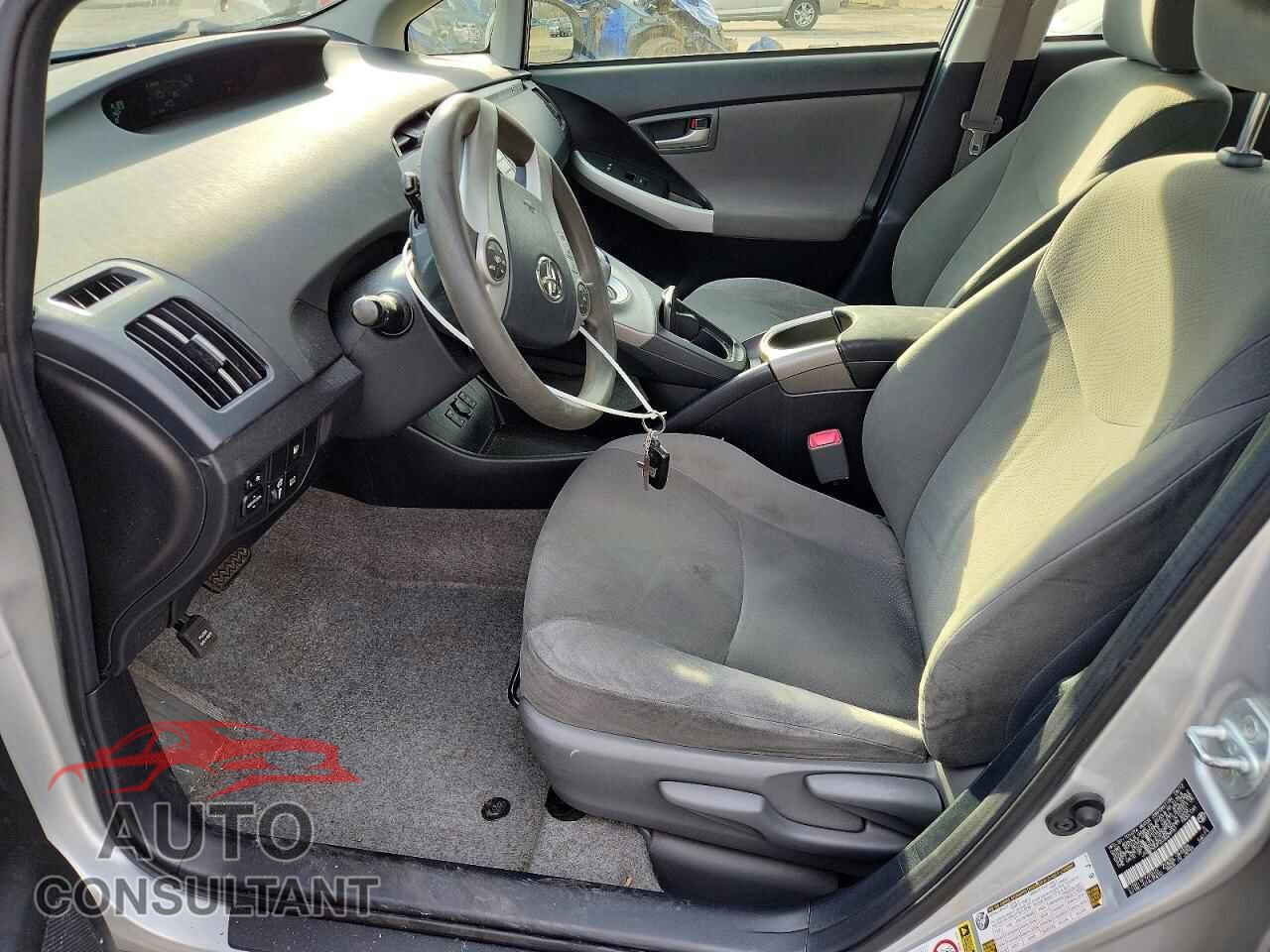TOYOTA PRIUS 2012 - JTDKN3DP2C3029151