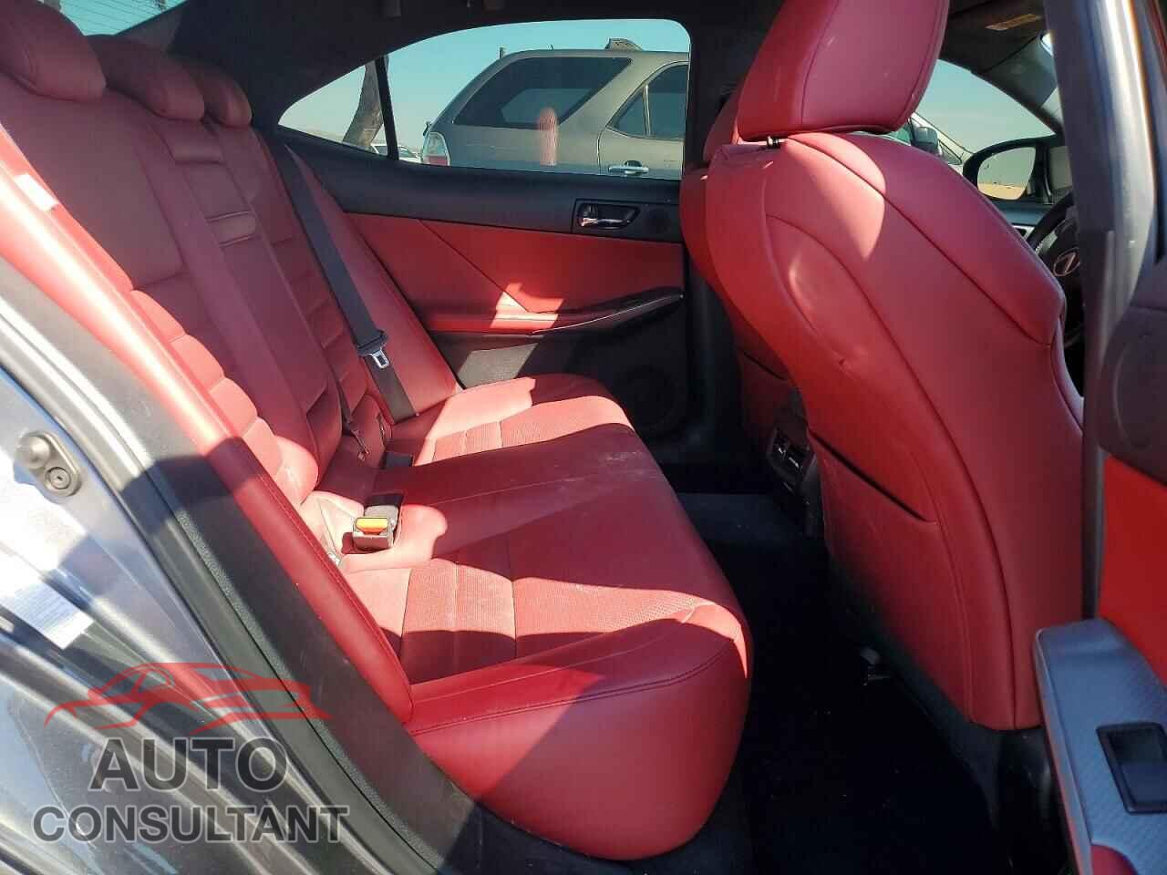 LEXUS IS 2014 - JTHBE1D23E5012020