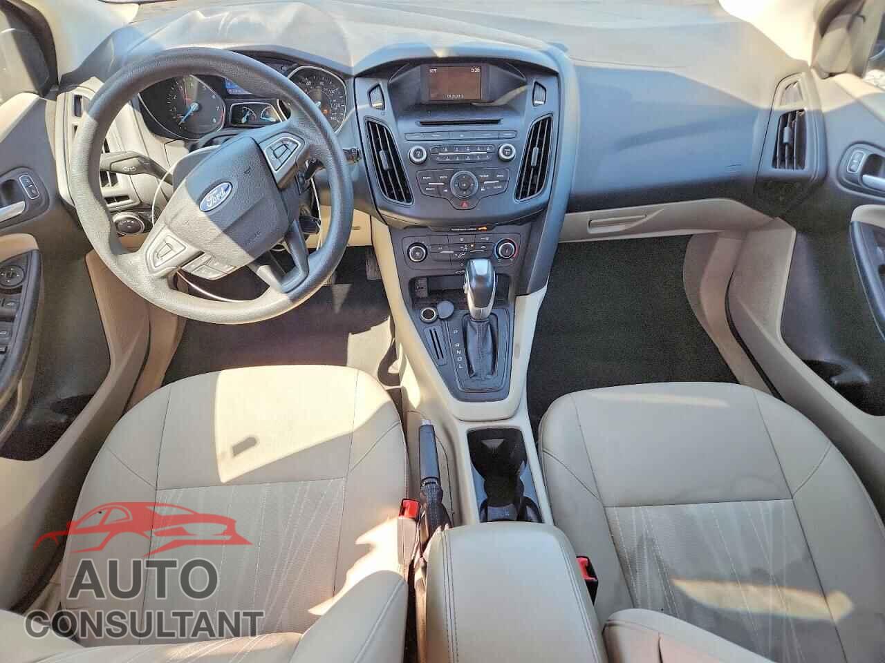 FORD FOCUS 2016 - 1FADP3F23GL201218