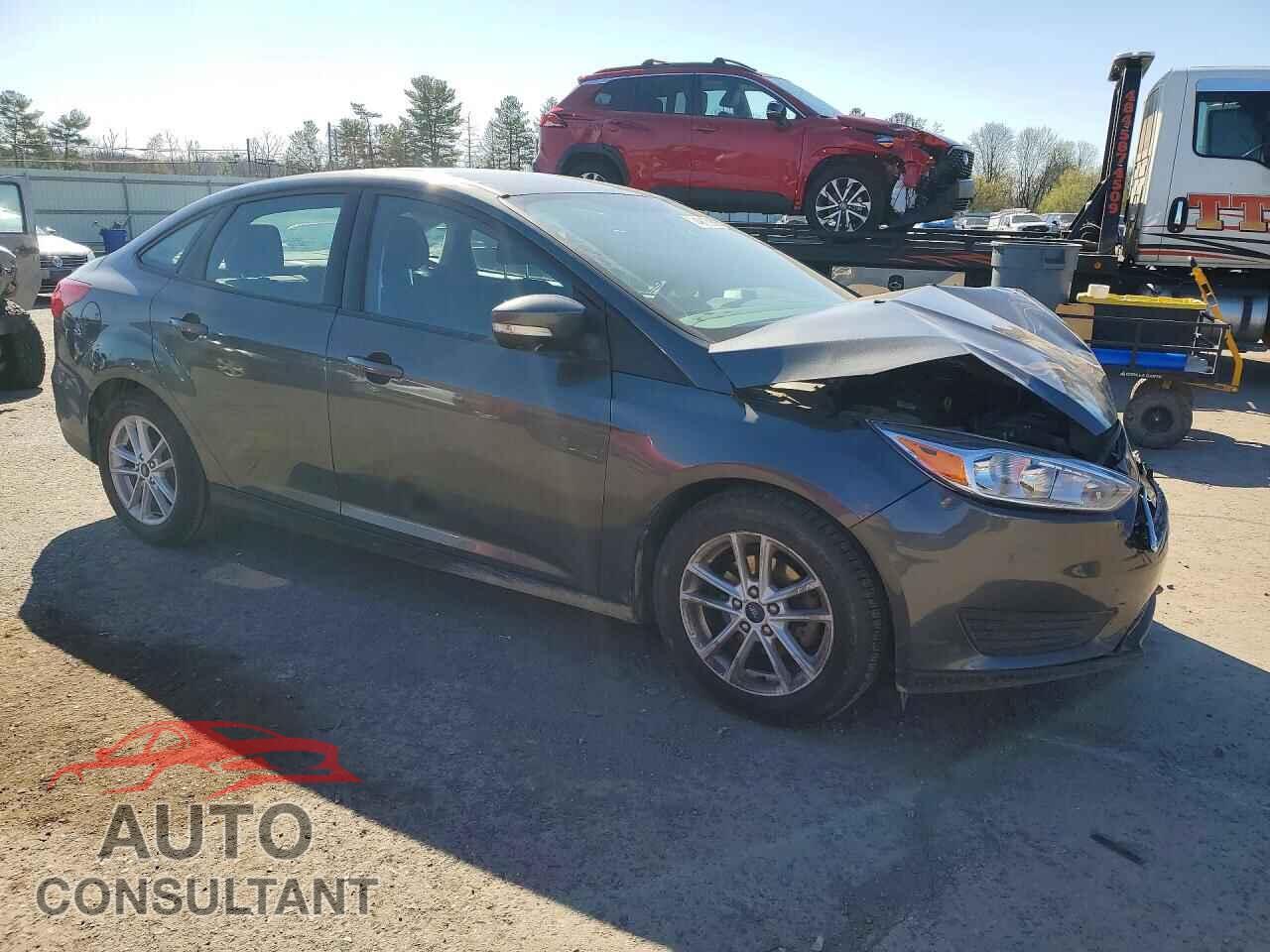 FORD FOCUS 2018 - 1FADP3F21JL318576