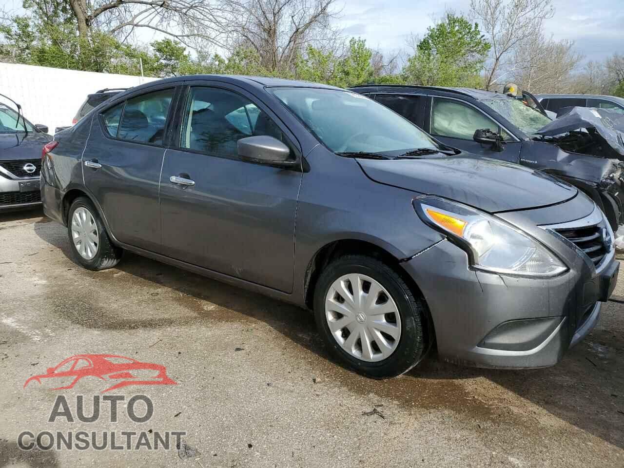 NISSAN VERSA 2017 - 3N1CN7AP3HL802126