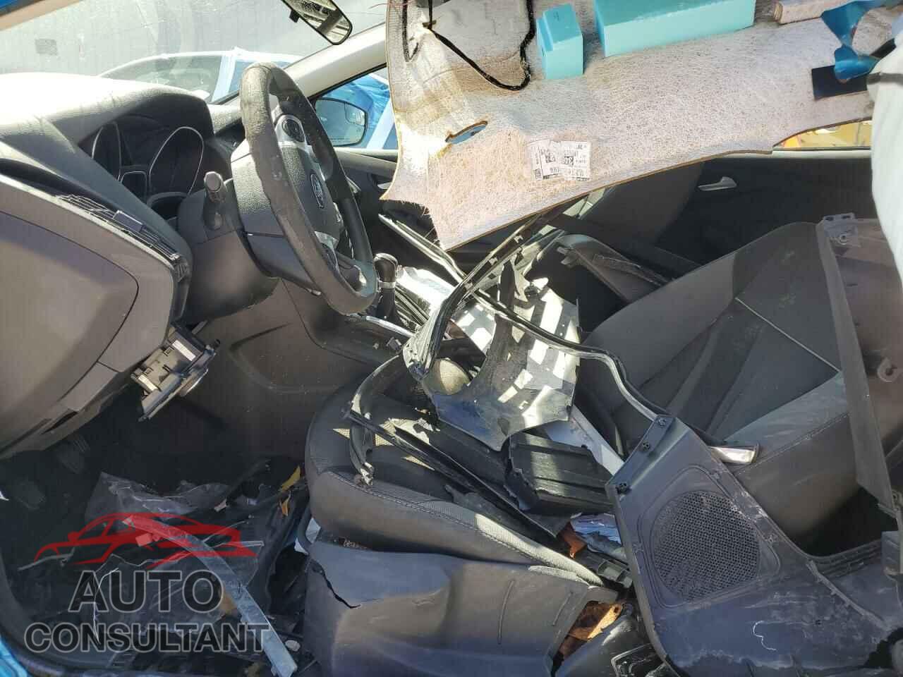 FORD FOCUS 2013 - 1FADP3K24DL219292