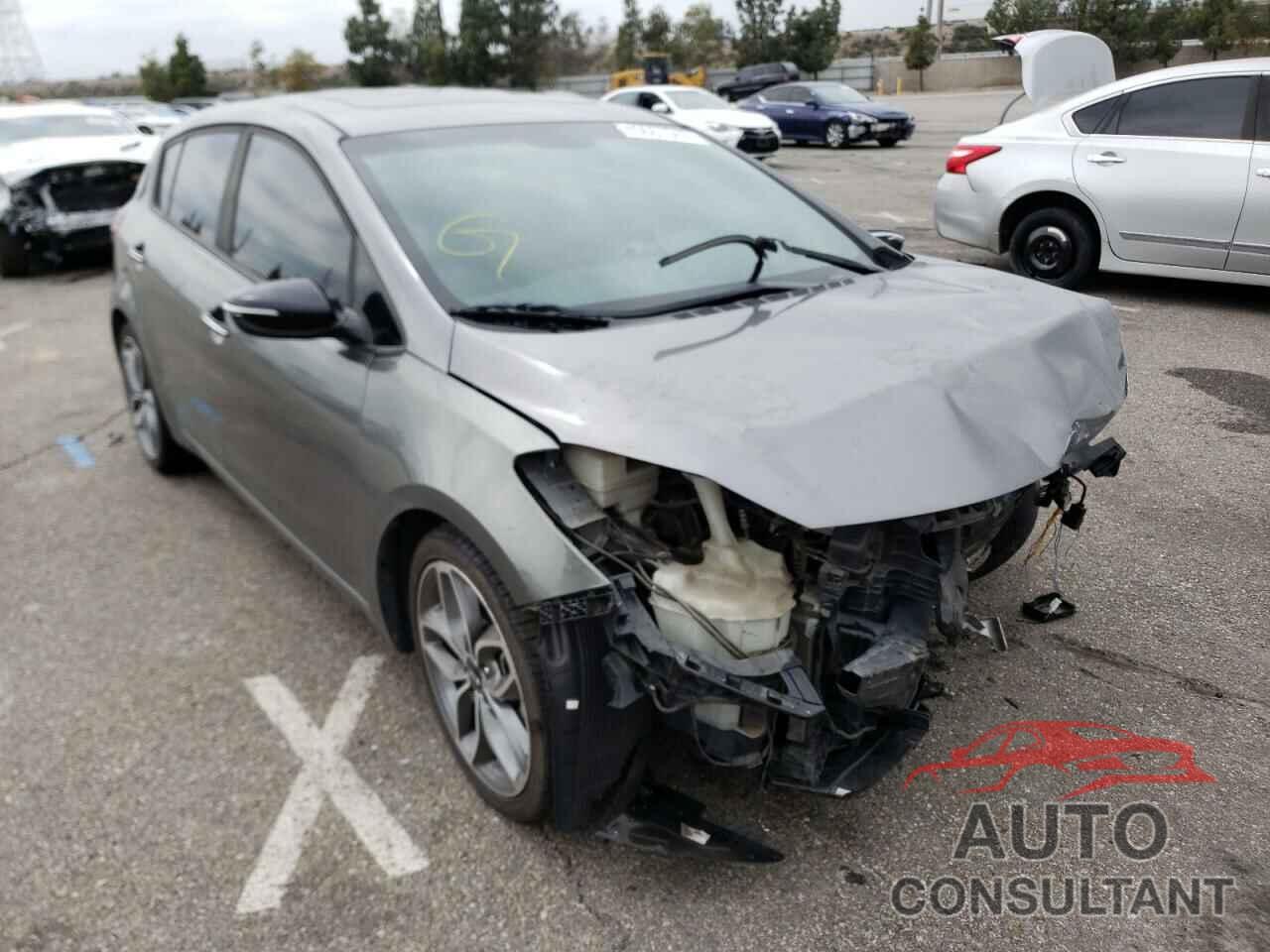 KIA FORTE 2016 - KNAFZ5A35G5590759