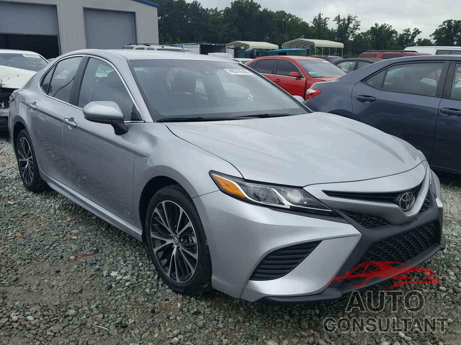 TOYOTA CAMRY 2018 - 4T1B11HKXJU564763