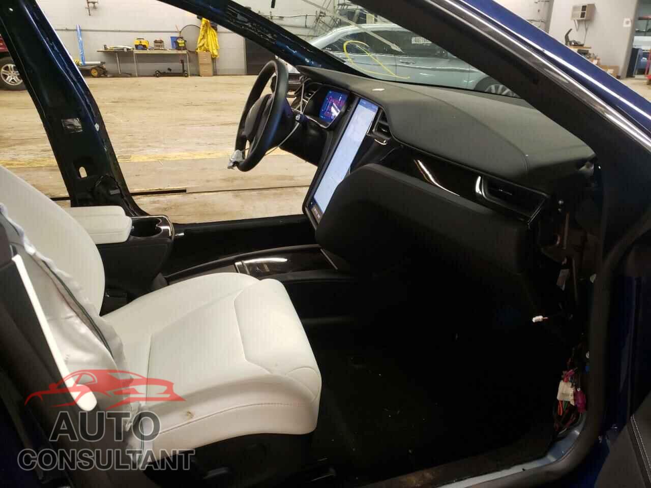 TESLA MODEL S 2018 - 5YJSA1E20JF297022