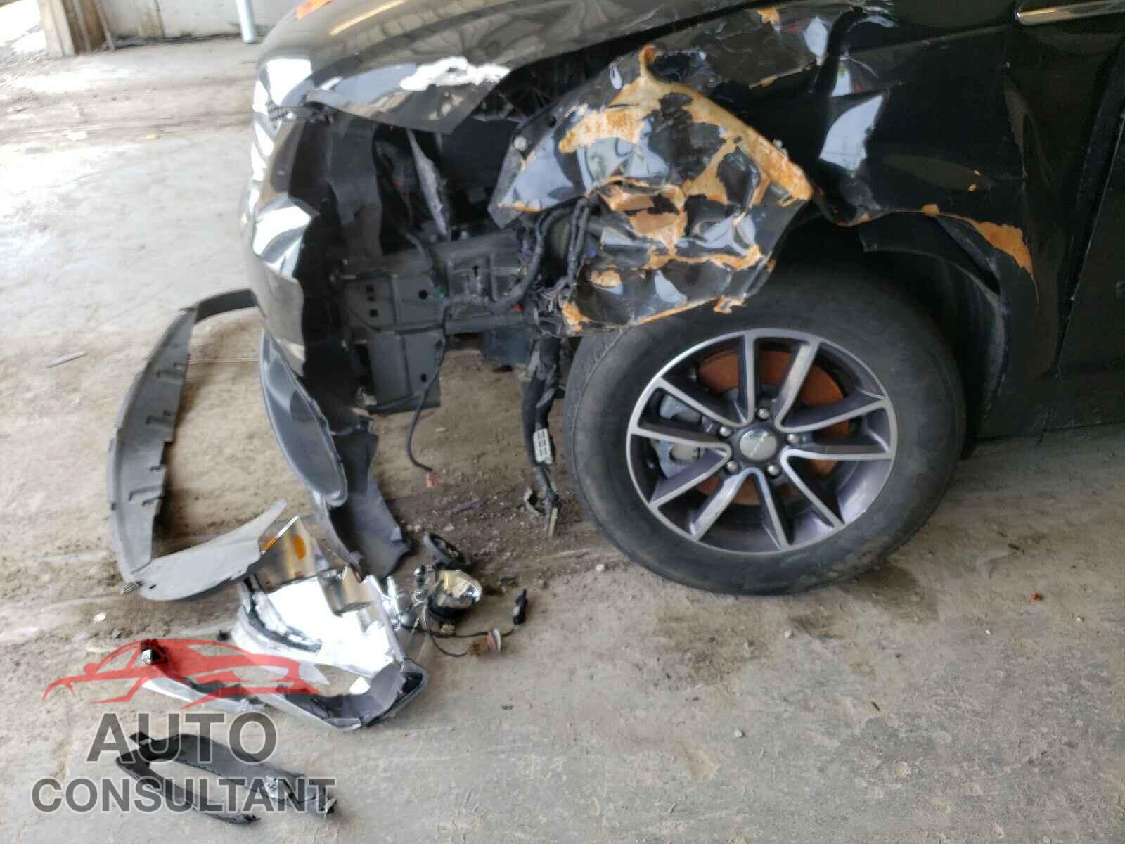 DODGE GRAND CARA 2017 - 2C4RDGCG4HR677633