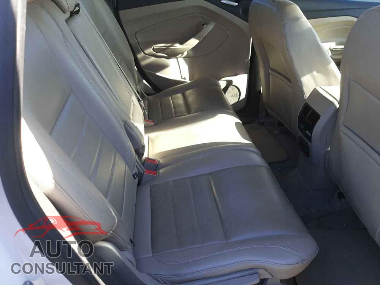 FORD CMAX 2016 - 1FADP5CU7GL103150