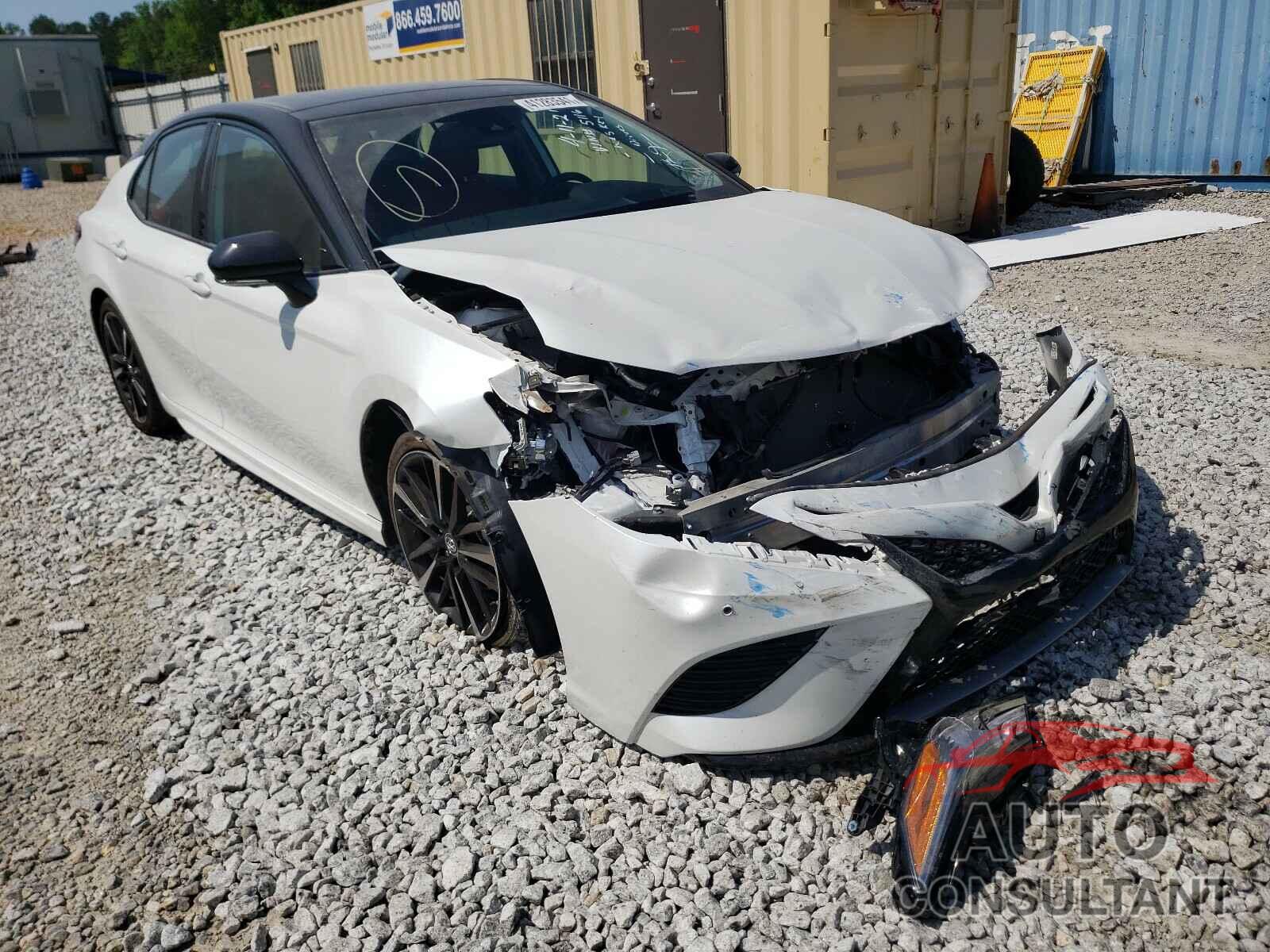 TOYOTA CAMRY 2019 - 4T1B61HK9KU205116