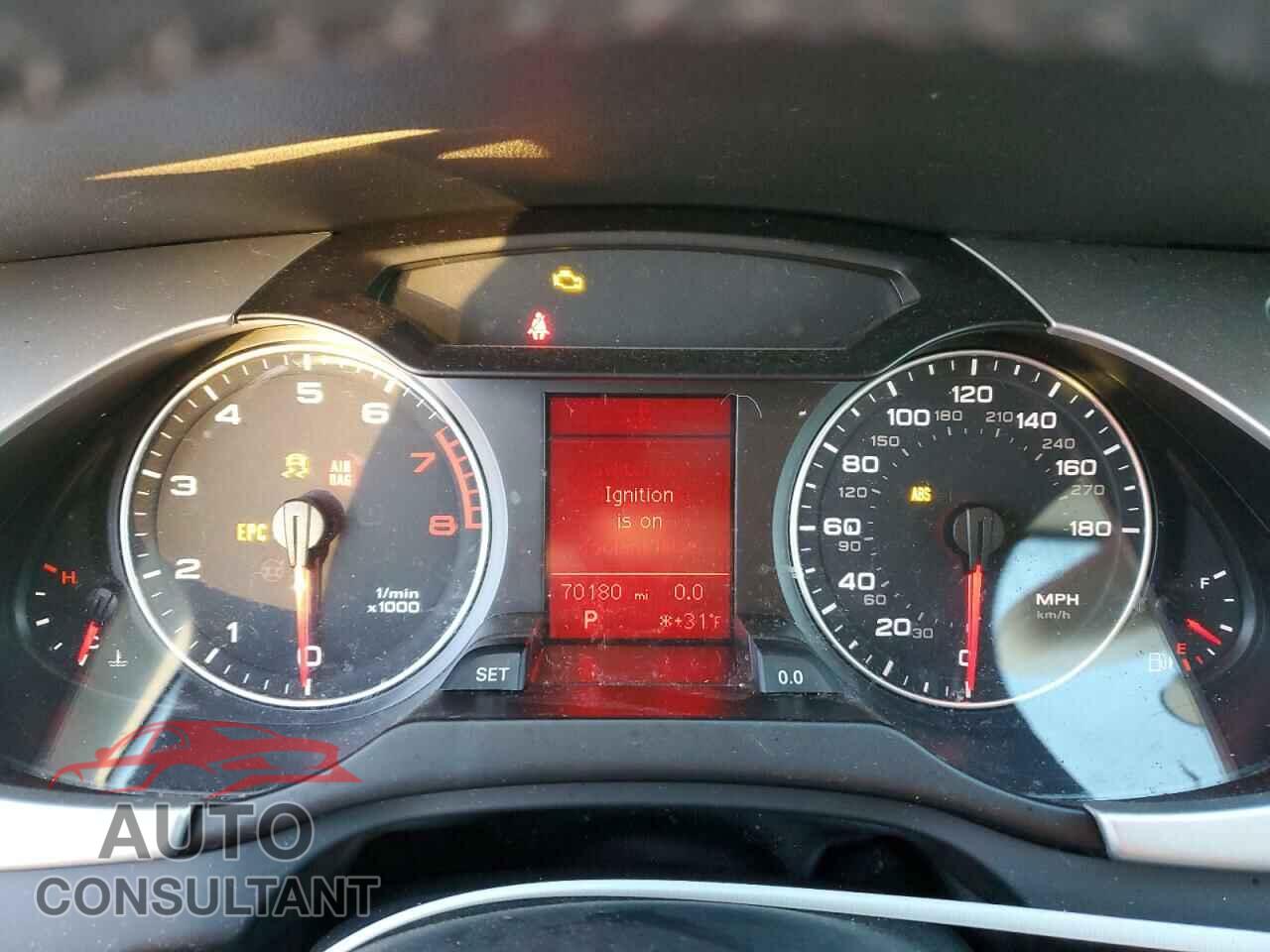 AUDI A4 2011 - WAUAFAFL5BN035520