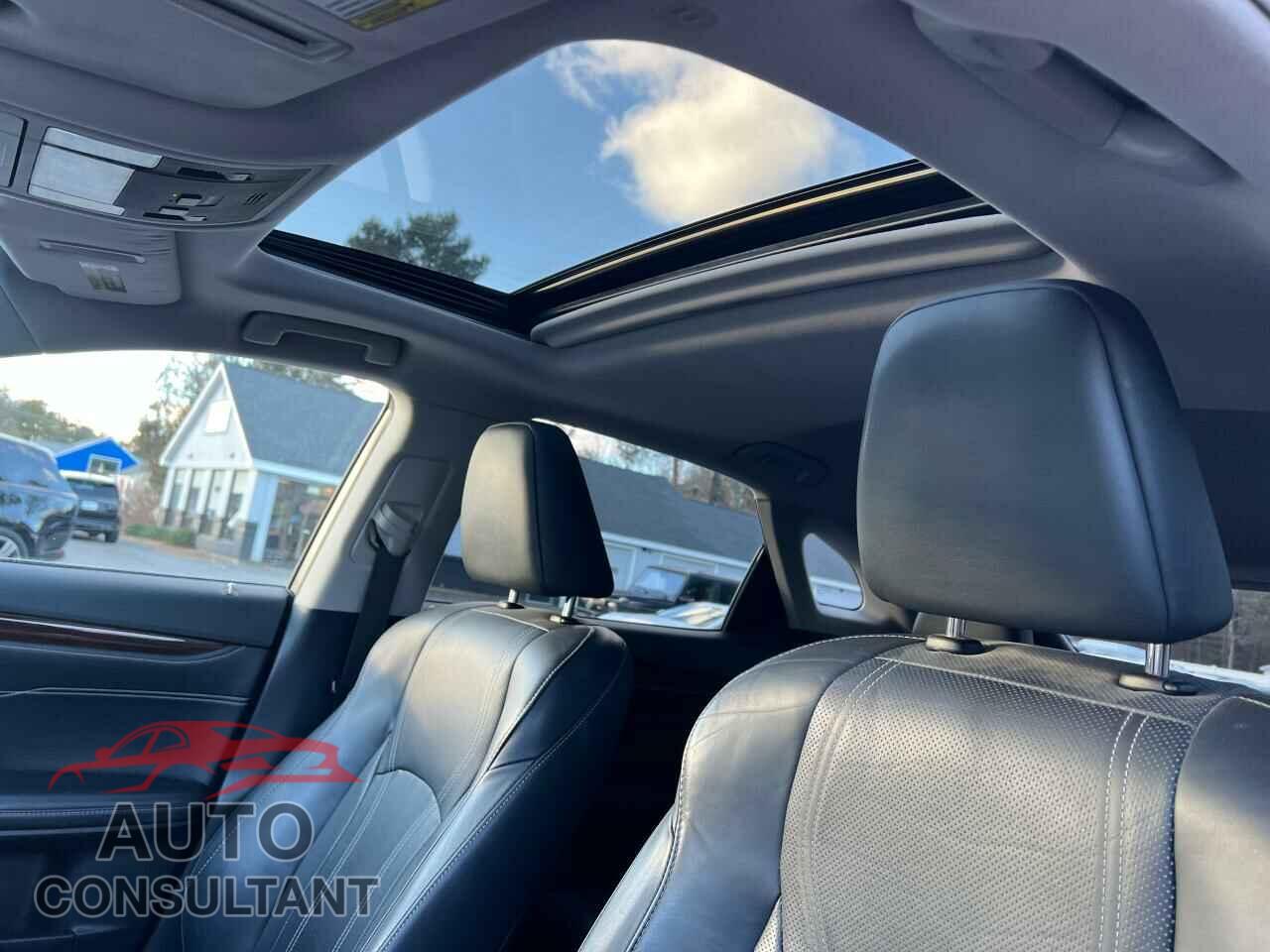 LEXUS RX450 2017 - 2T2BGMCA4HC014982