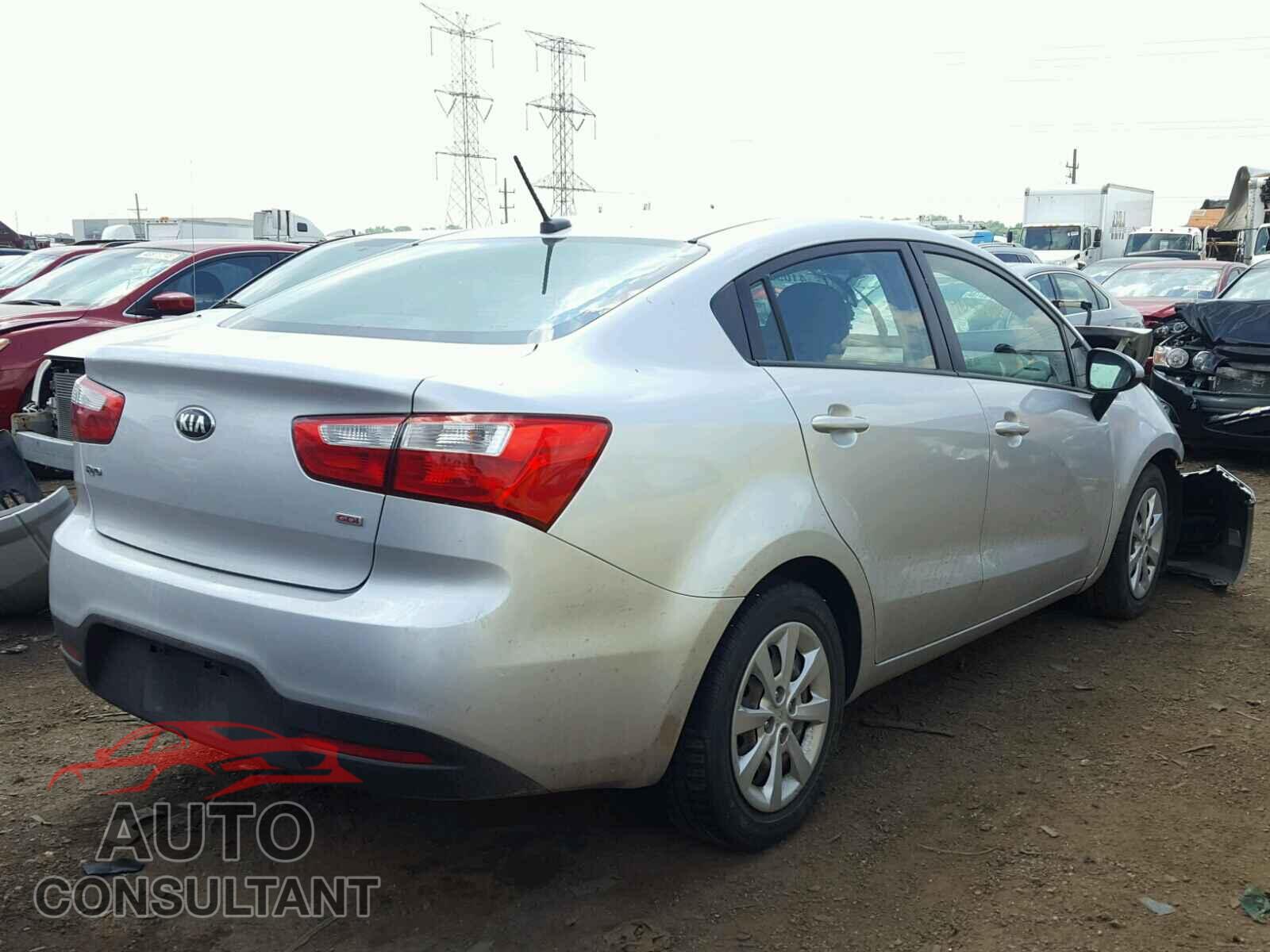 KIA RIO 2015 - KNADM4A30F6455276