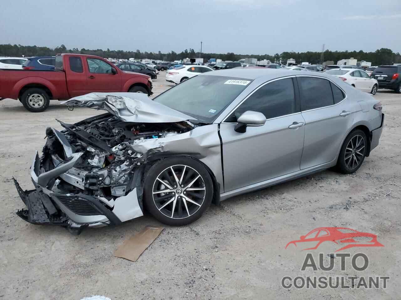 TOYOTA CAMRY 2024 - 4T1G11AK7RU841770