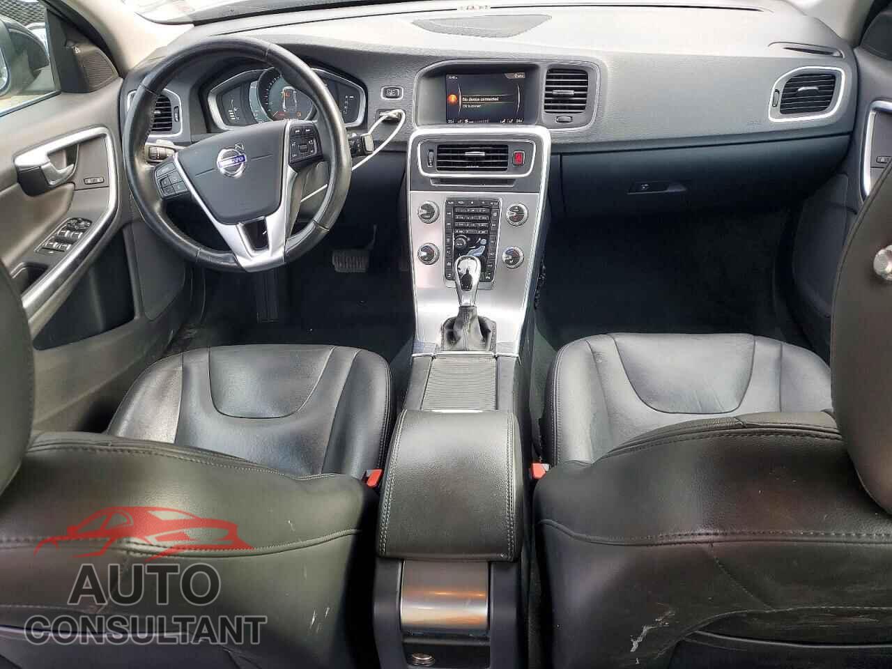 VOLVO S60 2018 - LYV402TK4JB173664