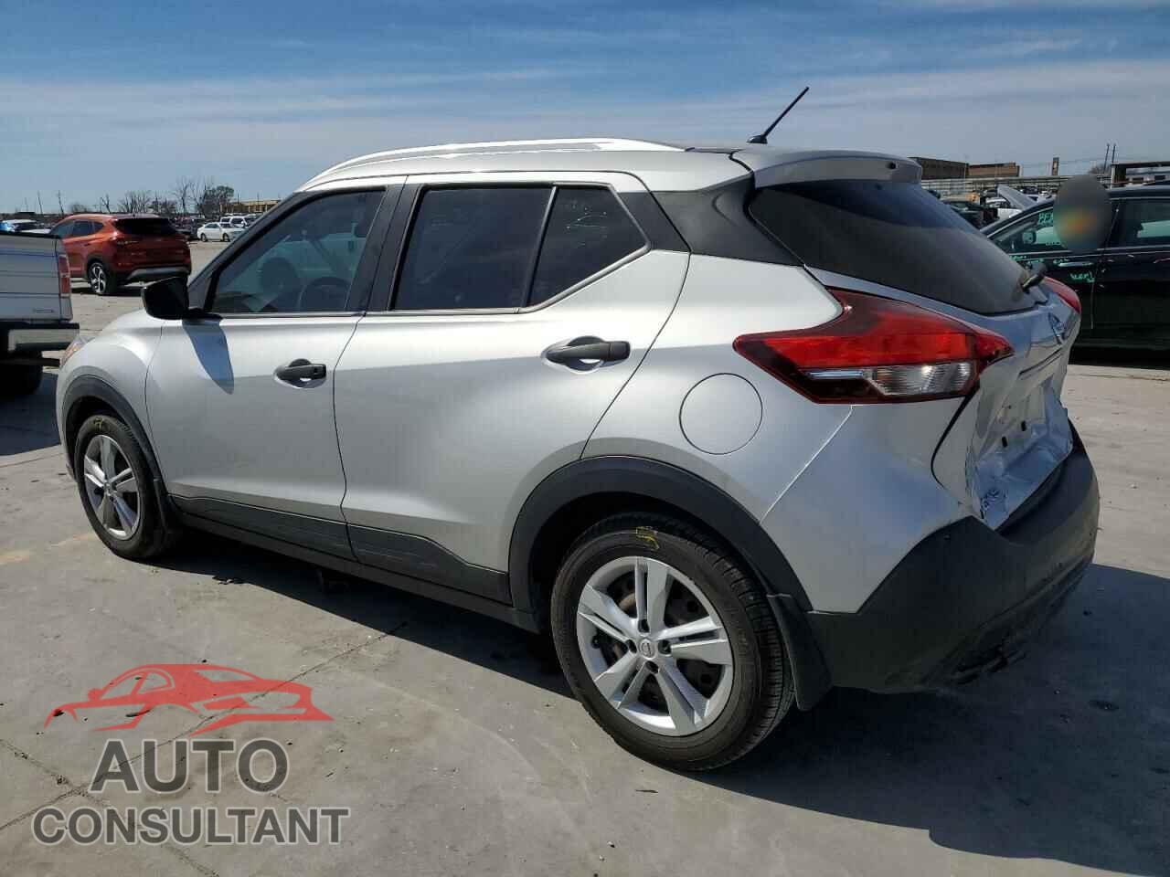 NISSAN KICKS 2019 - 3N1CP5CU3KL566084