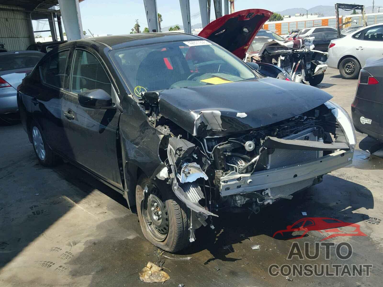 NISSAN VERSA 2018 - 3N1CN7AP4JL854323