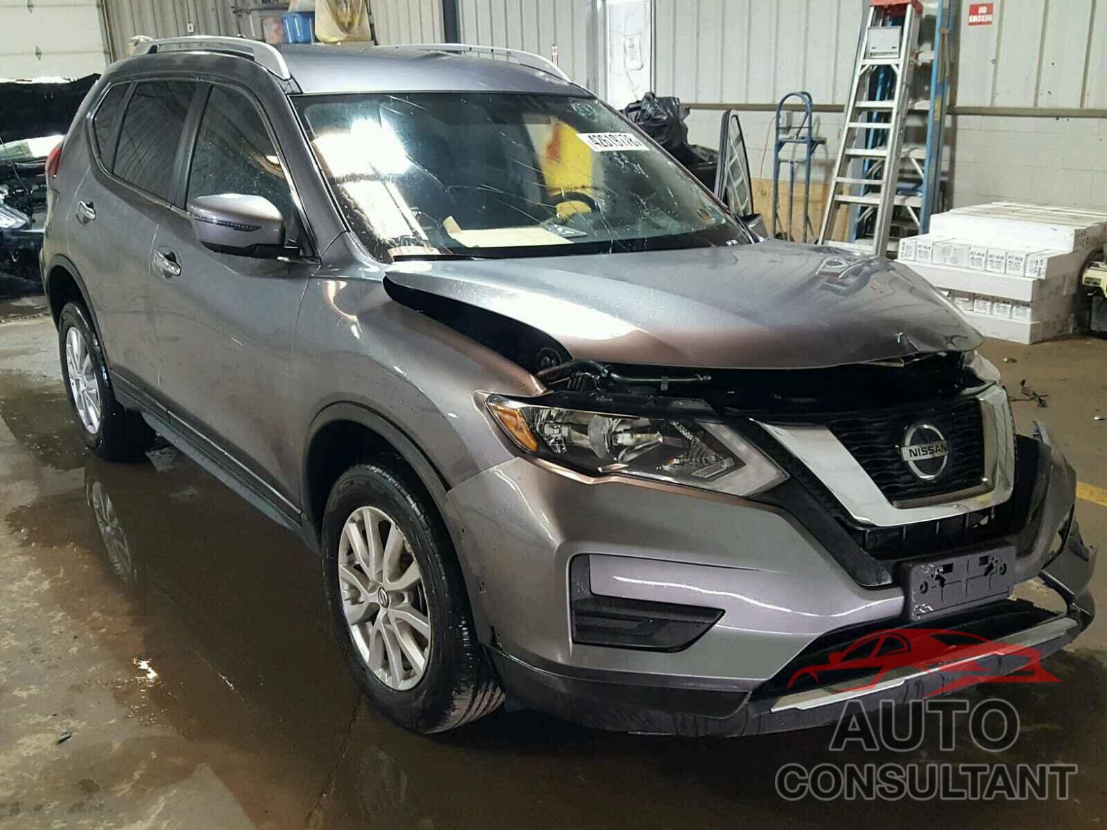 NISSAN ROGUE S 2018 - KNMAT2MV0JP557075