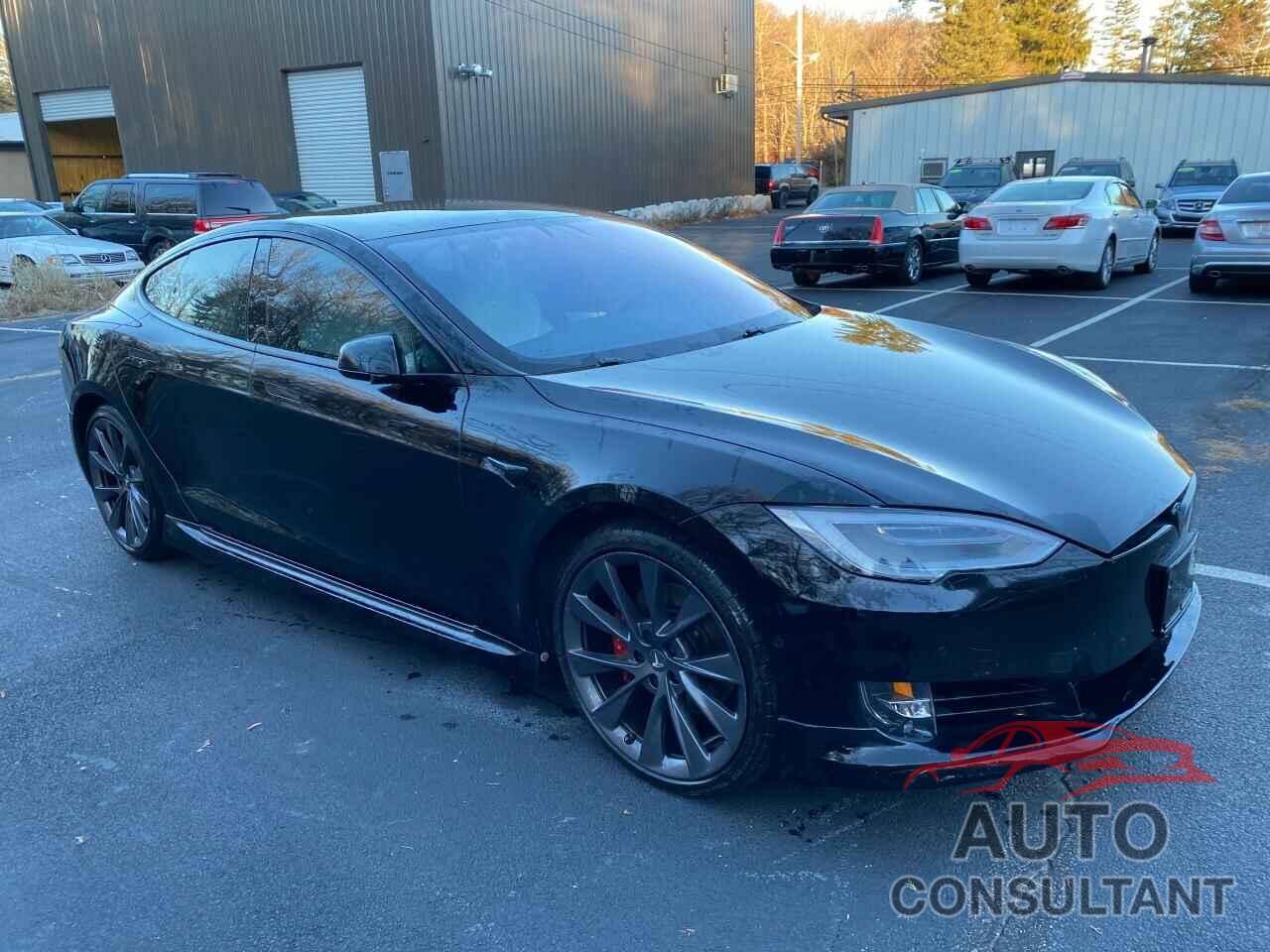 TESLA MODEL S 2019 - 5YJSA1E41KF337840