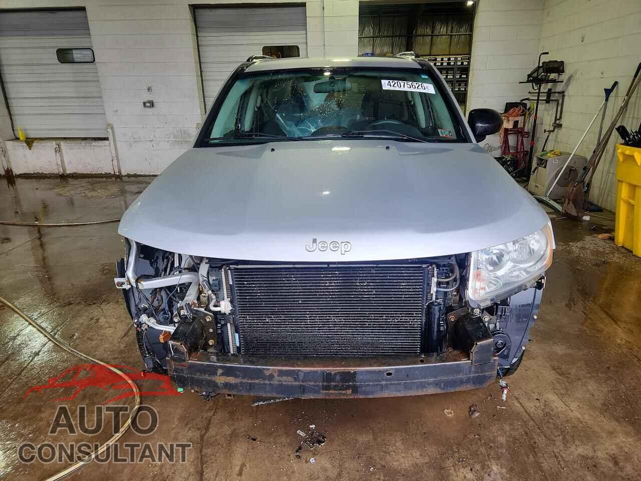 JEEP COMPASS 2011 - 1J4NF1FB1BD283808