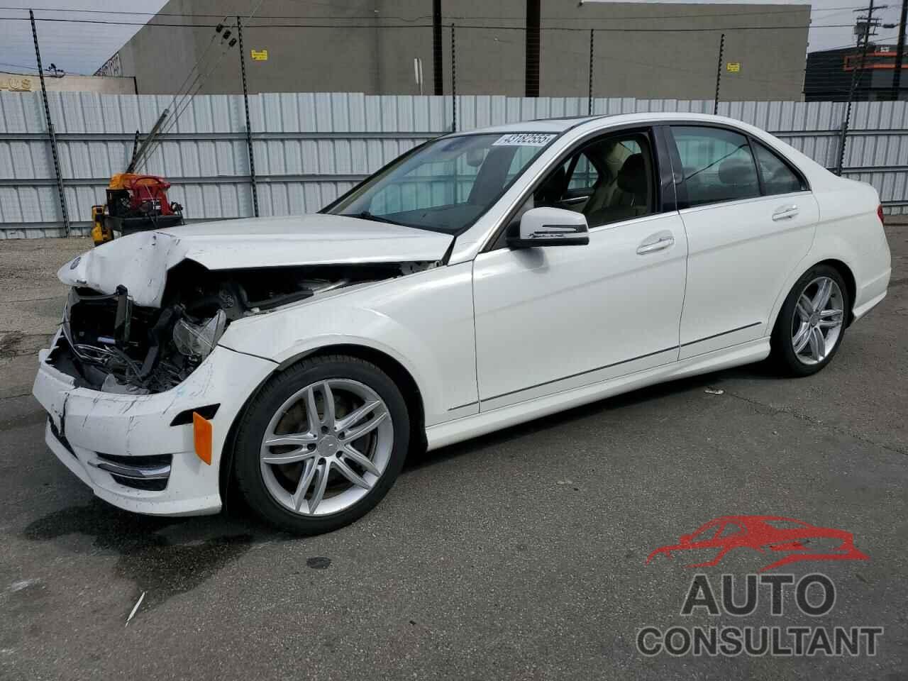 MERCEDES-BENZ C-CLASS 2014 - WDDGF8AB4EA908924