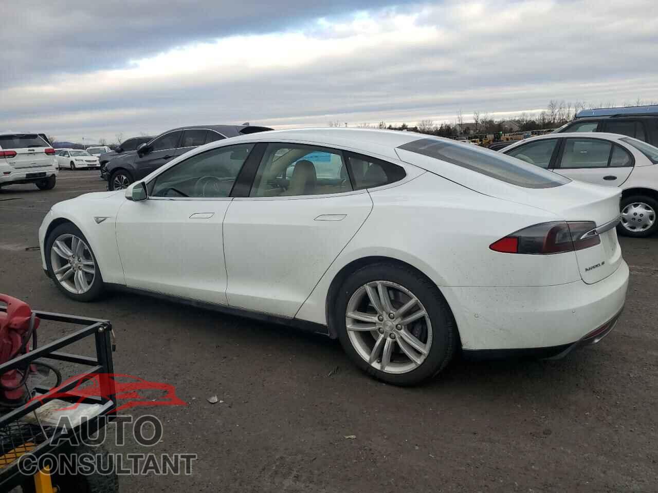 TESLA MODEL S 2016 - 5YJSA1E20GF128188