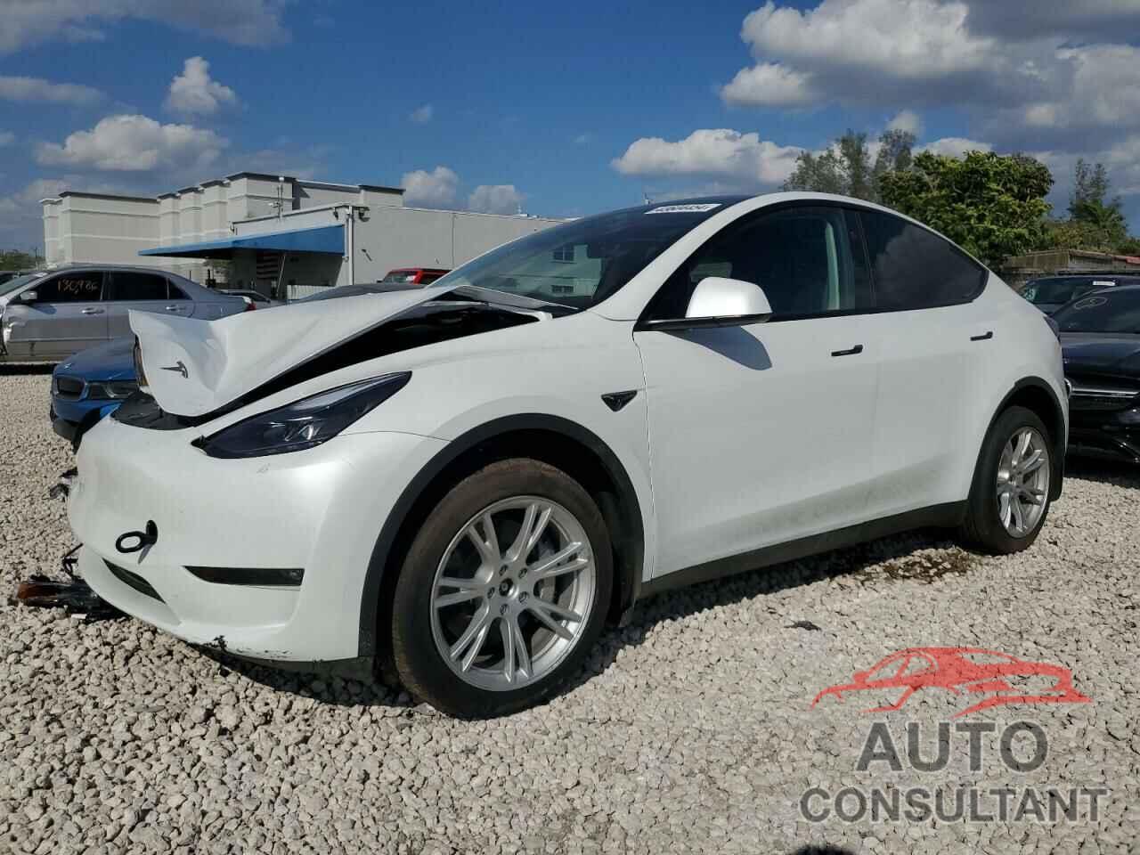 TESLA MODEL Y 2023 - 7SAYGAEE9PF901908