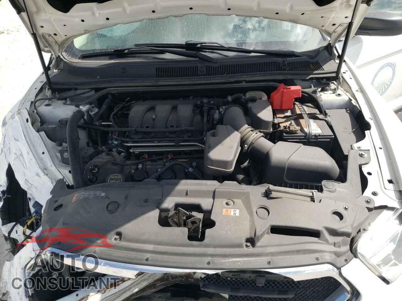 FORD TAURUS 2016 - 1FAHP2D88GG142193