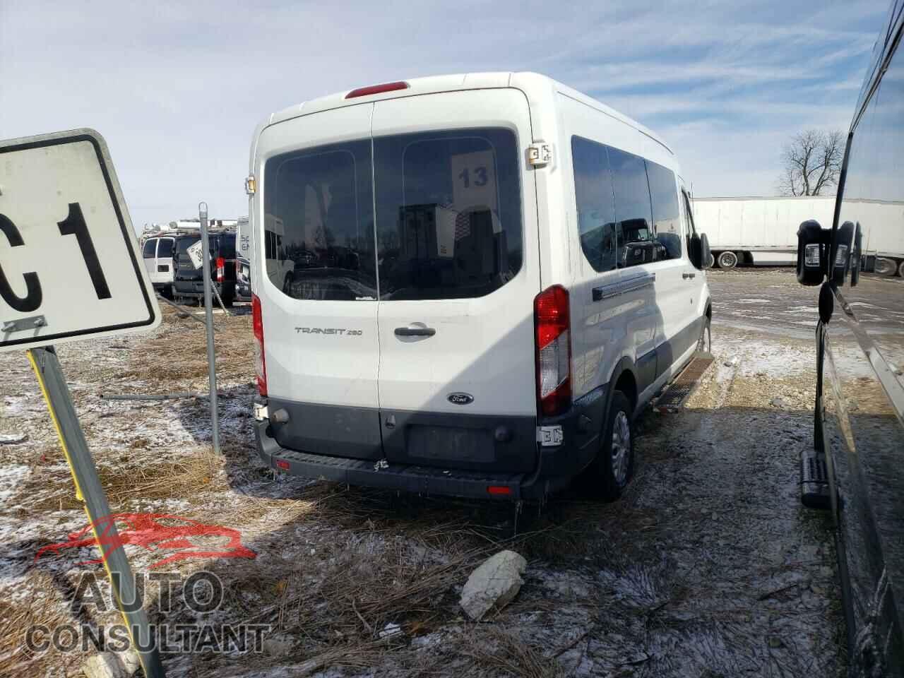 FORD TRANSIT 2016 - 1FTYR2CM1GKA97310