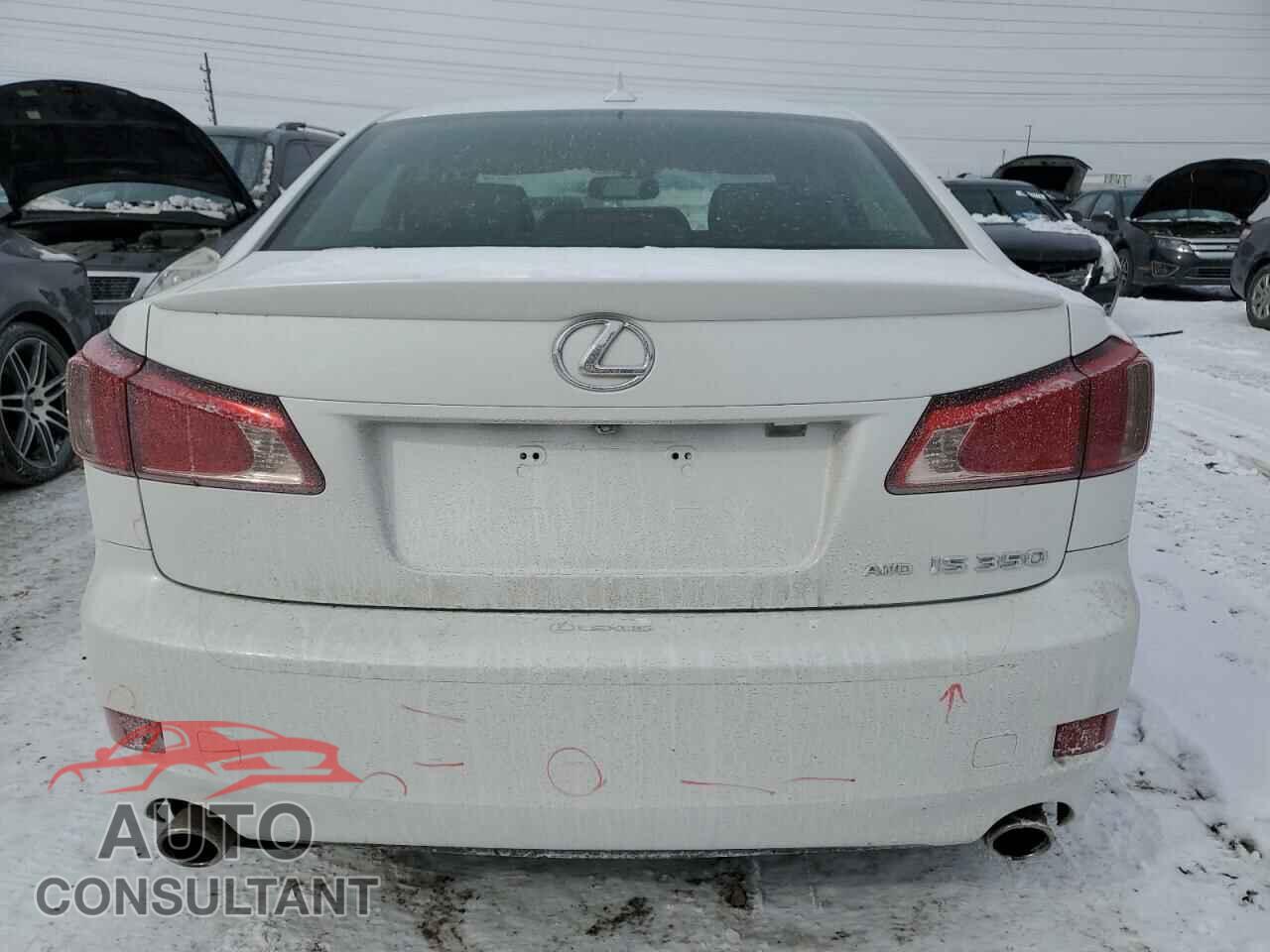 LEXUS IS 2011 - JTHCE5C20B5000920