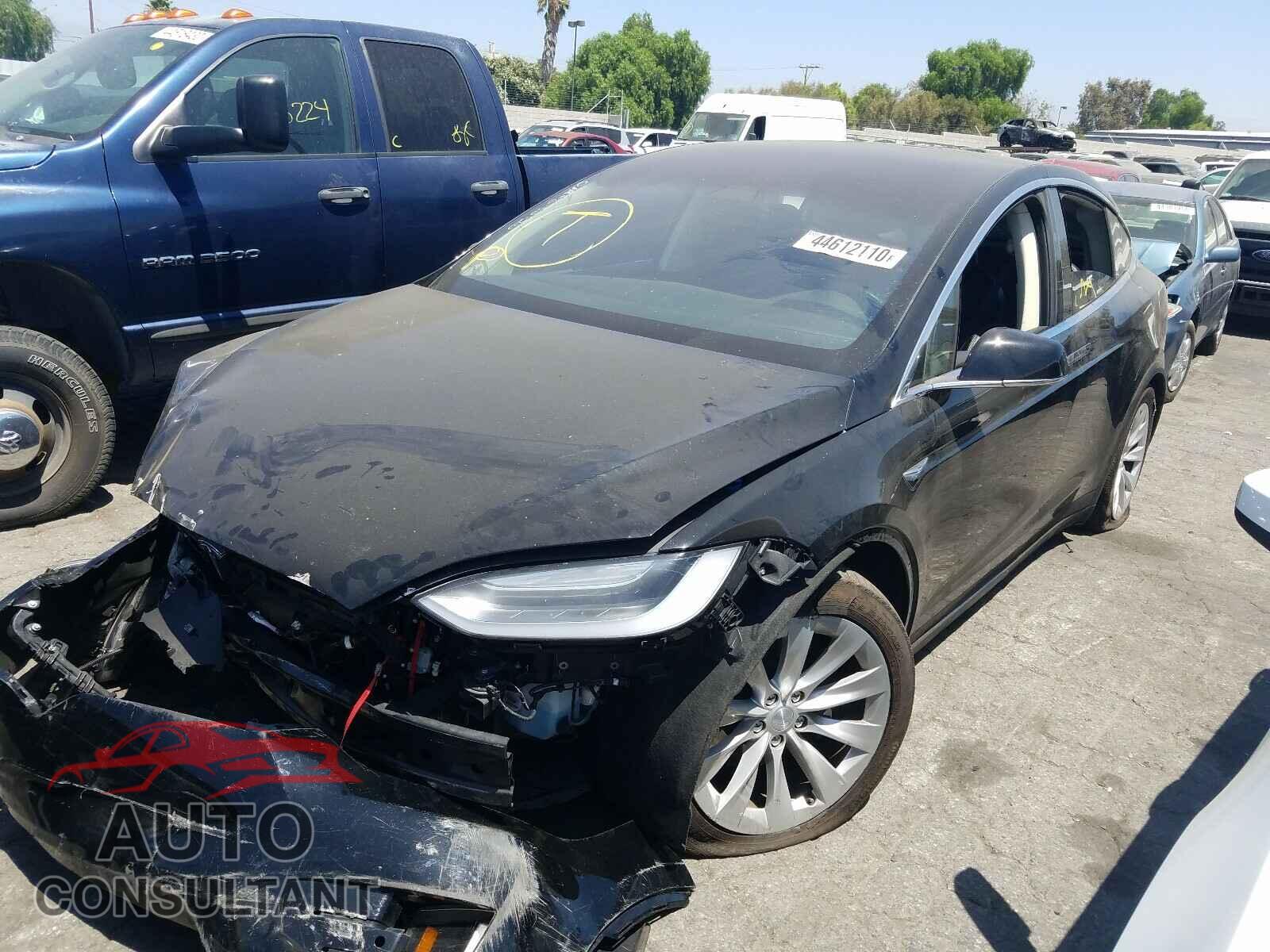 TESLA MODEL X 2016 - 5YJXCDE21GF027372