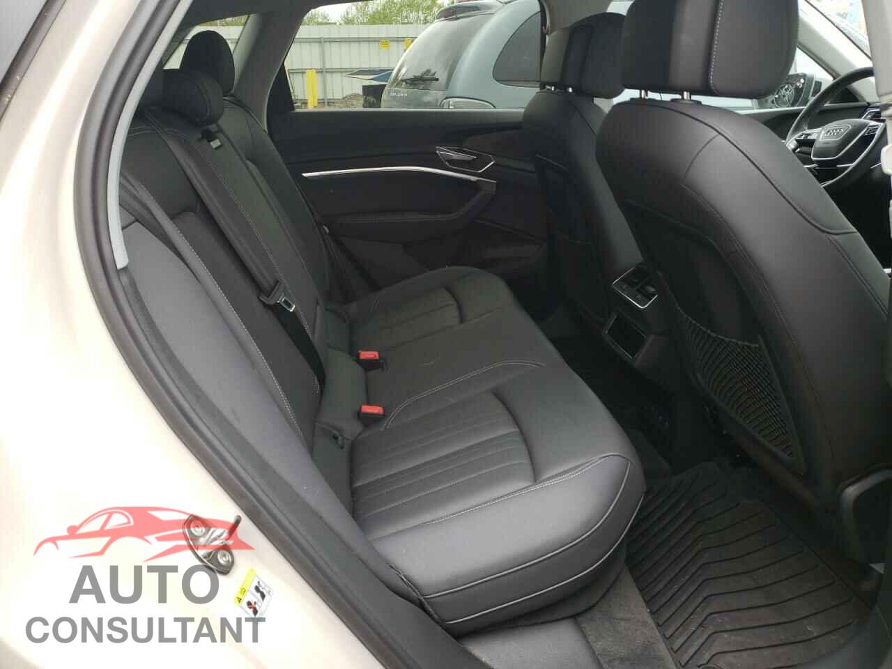 AUDI E-TRON 2021 - WA1AAAGE3MB014004
