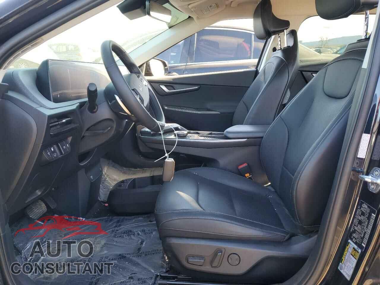 KIA EV6 LIGHT 2022 - KNDC3DLC6N5028672