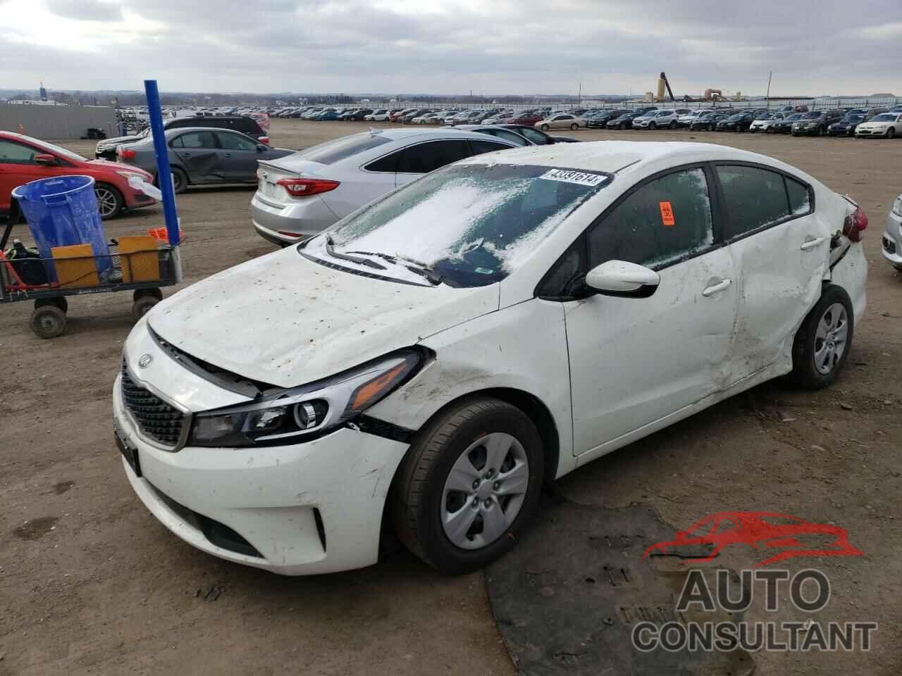KIA FORTE 2018 - 3KPFK4A76JE211607