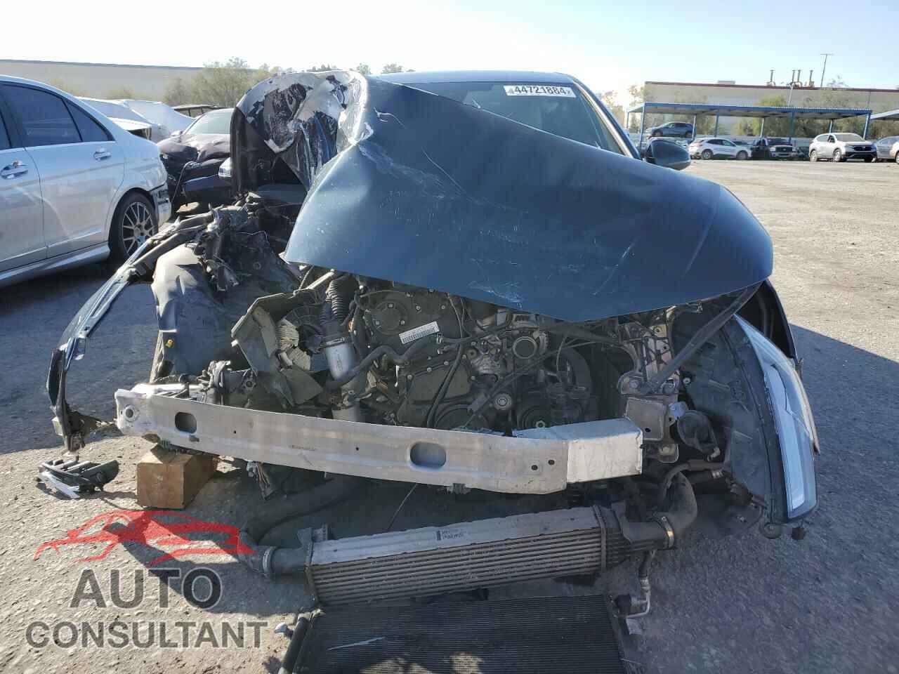 AUDI A4 2018 - WAULMAF49JA005689