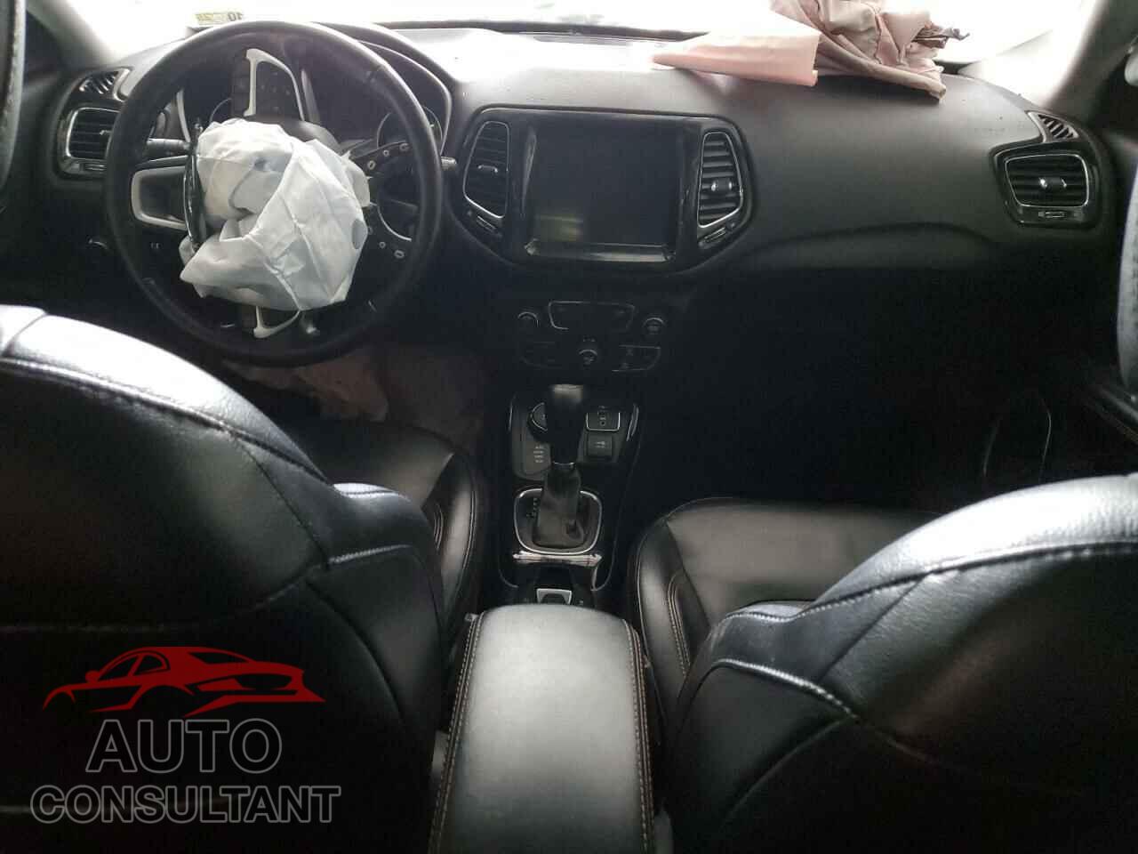 JEEP COMPASS 2019 - 3C4NJDCB8KT790919