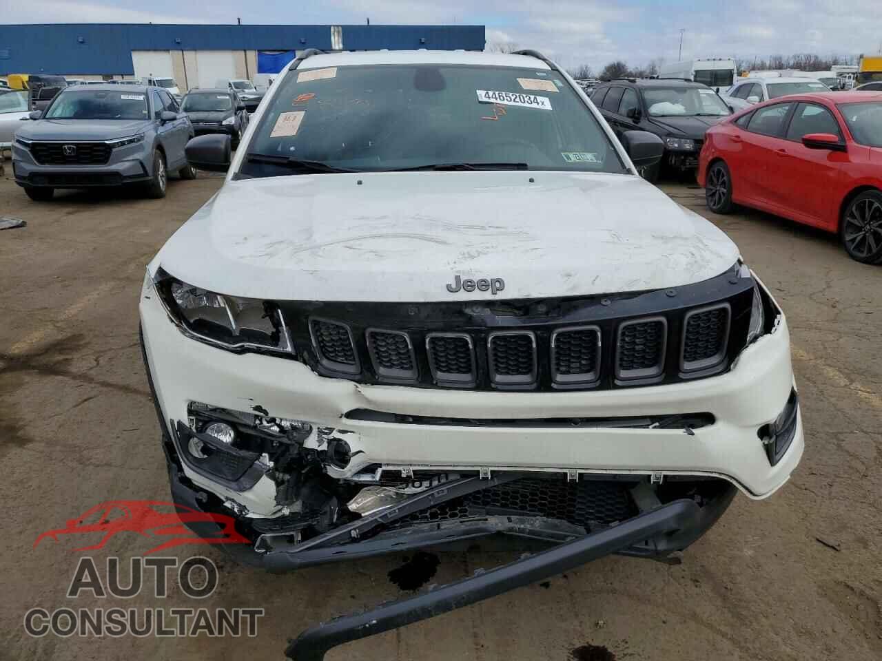 JEEP COMPASS 2021 - 3C4NJDEB8MT600052