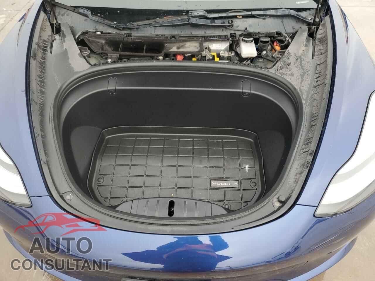 TESLA MODEL 3 2018 - 5YJ3E1EA0JF019494