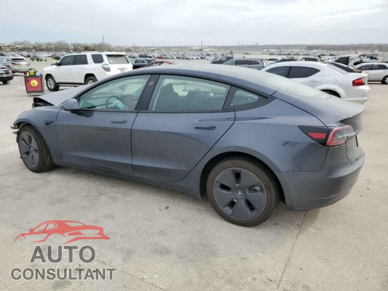 TESLA MODEL 3 2023 - 5YJ3E1EA4PF613532