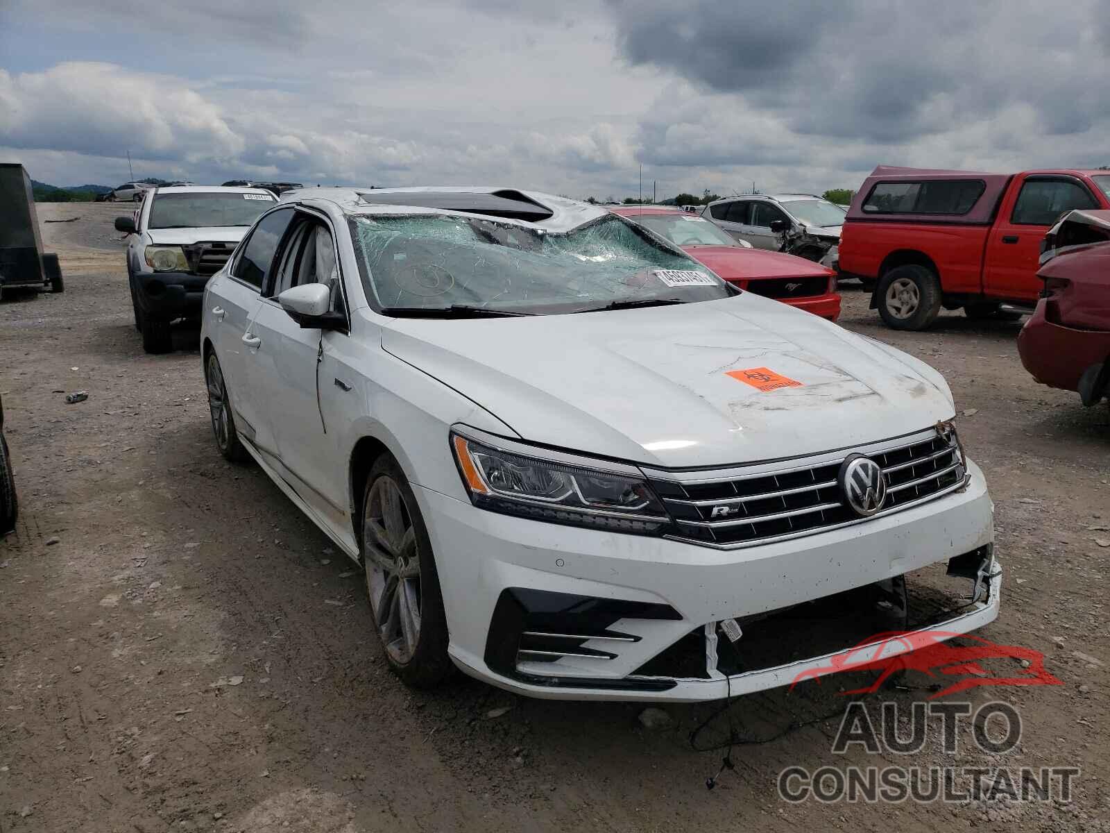 VOLKSWAGEN PASSAT 2019 - 1VWMA7A32KC012648