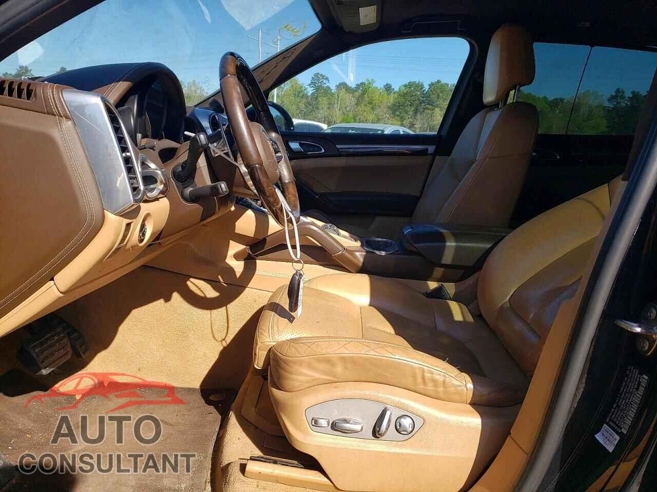 PORSCHE CAYENNE 2015 - WP1AF2A2XFLA38436
