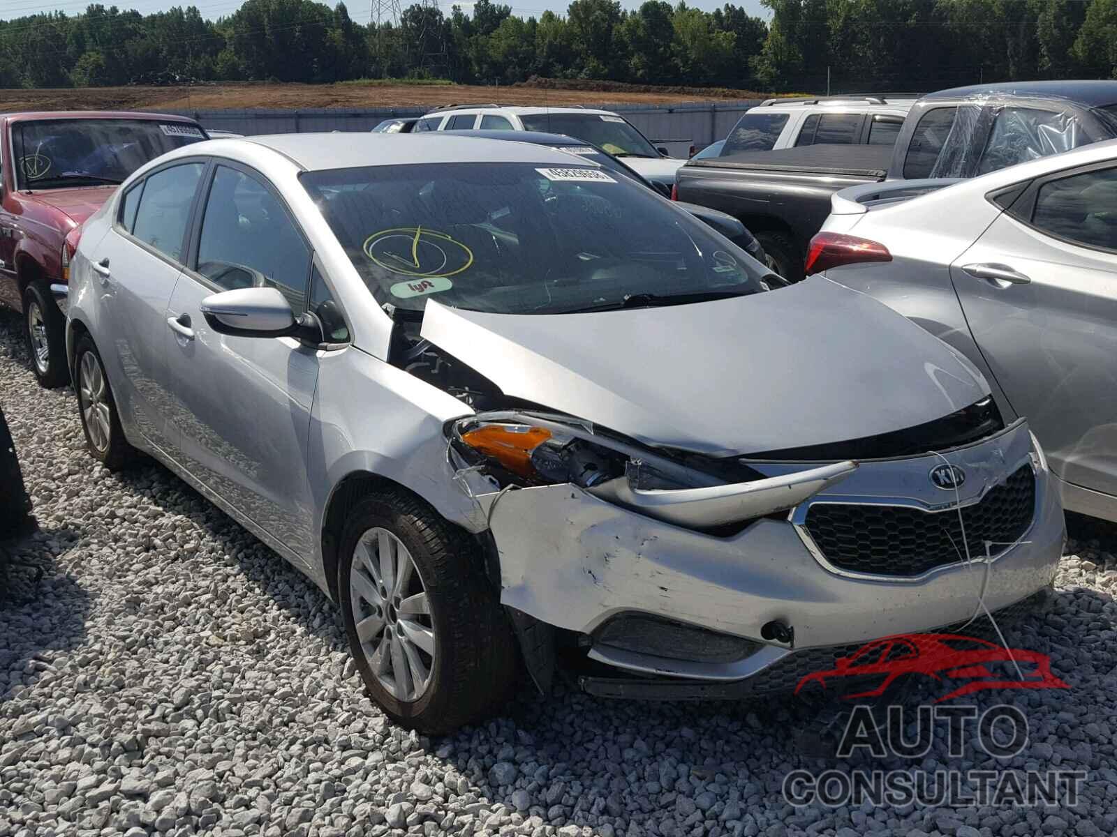 KIA FORTE 2016 - KNAFX4A60G5552768