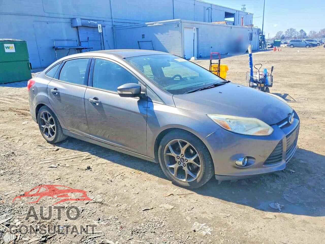 FORD FOCUS 2014 - 1FADP3F24EL216520