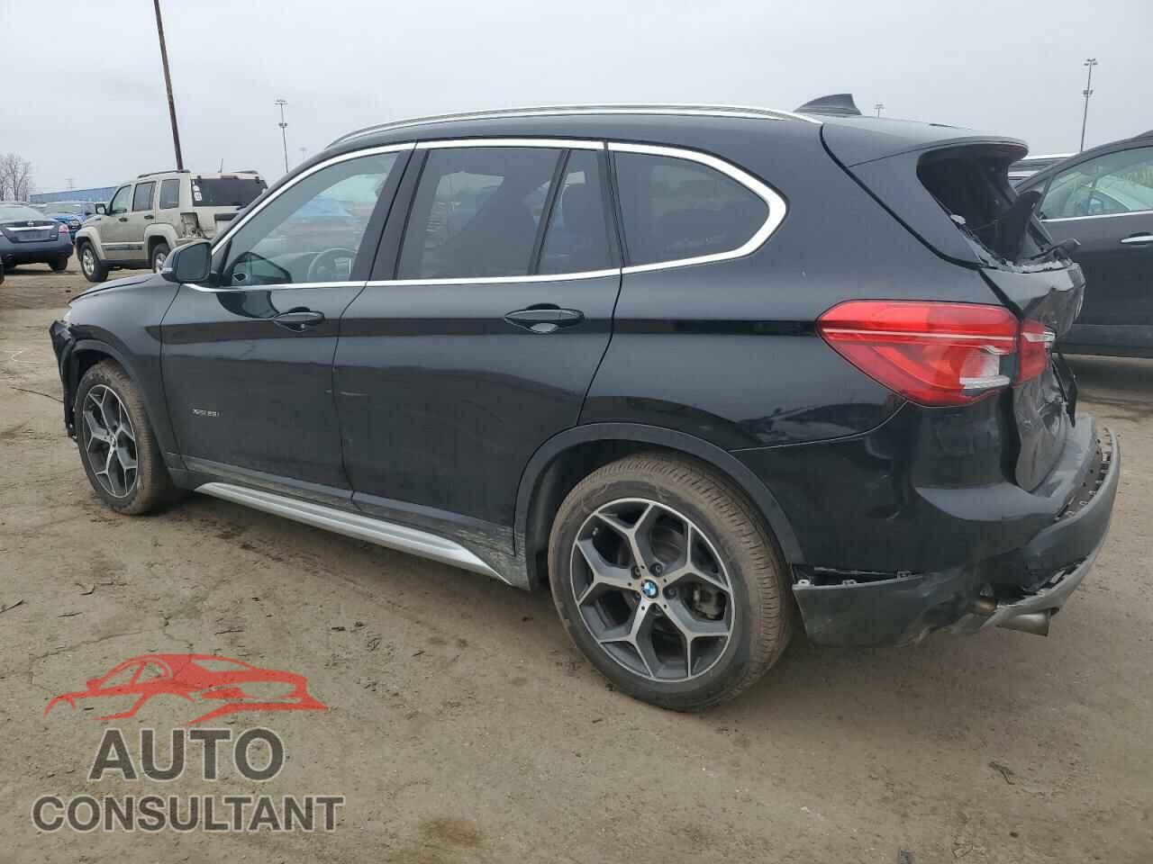 BMW X1 2017 - WBXHT3C38H5F84251