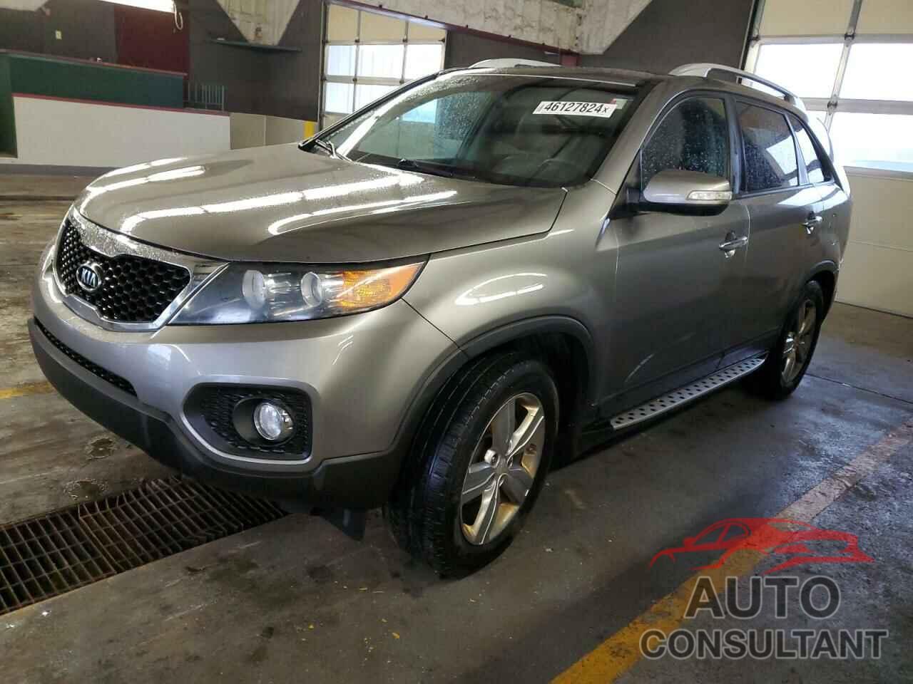 KIA SORENTO 2013 - 5XYKU4A27DG341299