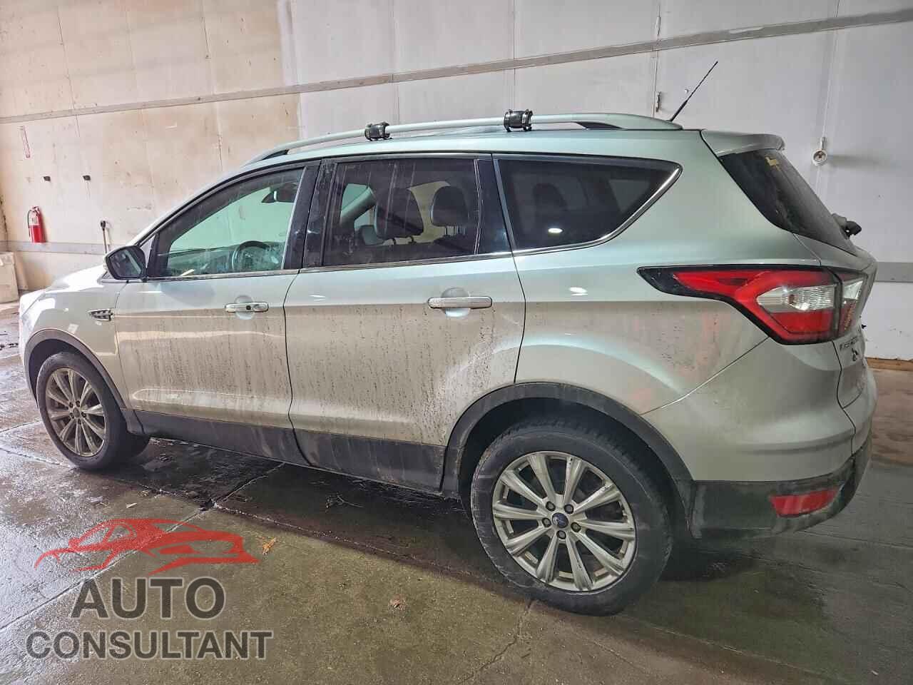 FORD ESCAPE 2017 - 1FMCU9JD3HUC90256