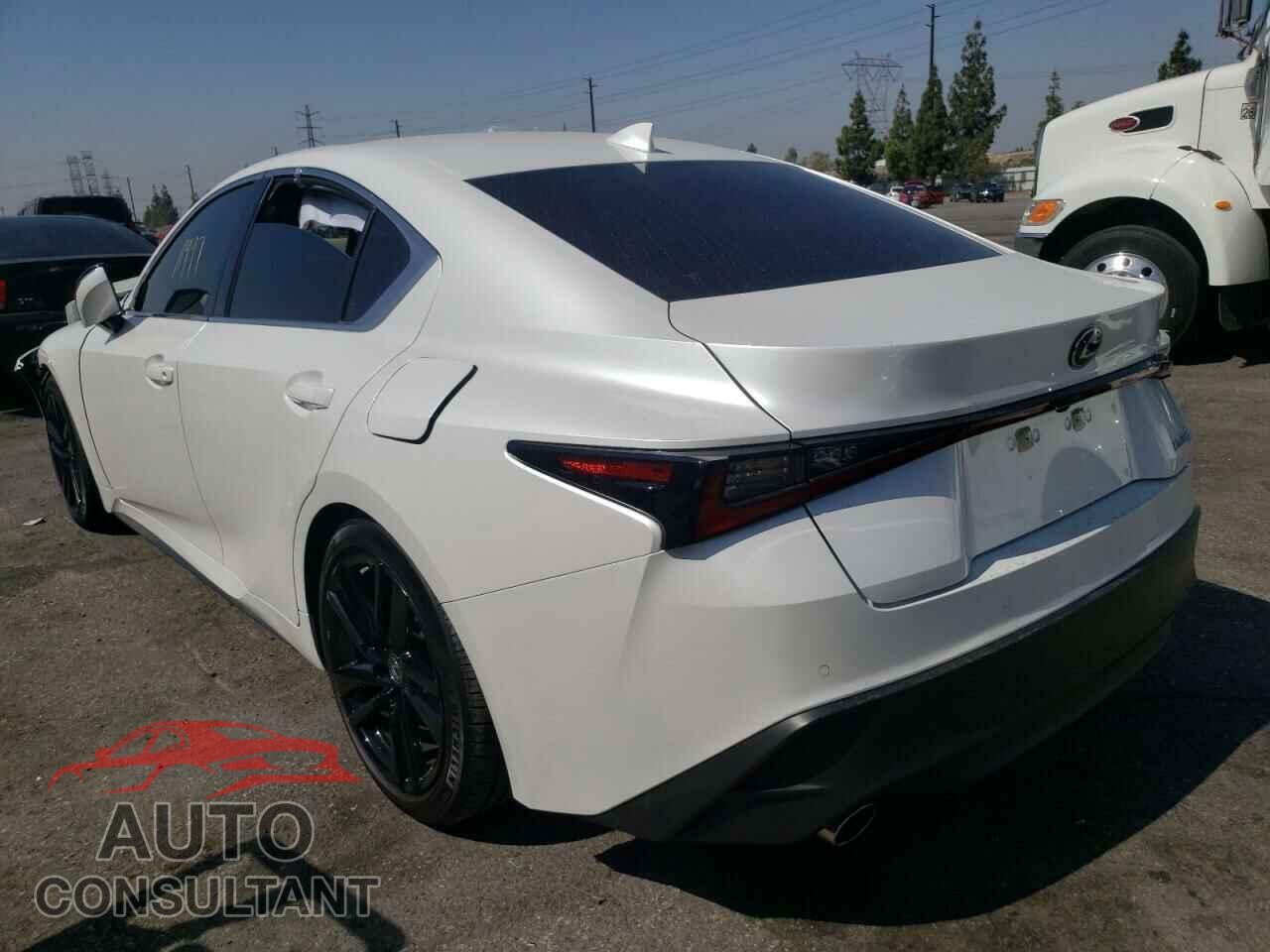 LEXUS IS 2021 - JTHCA1D25M5114319