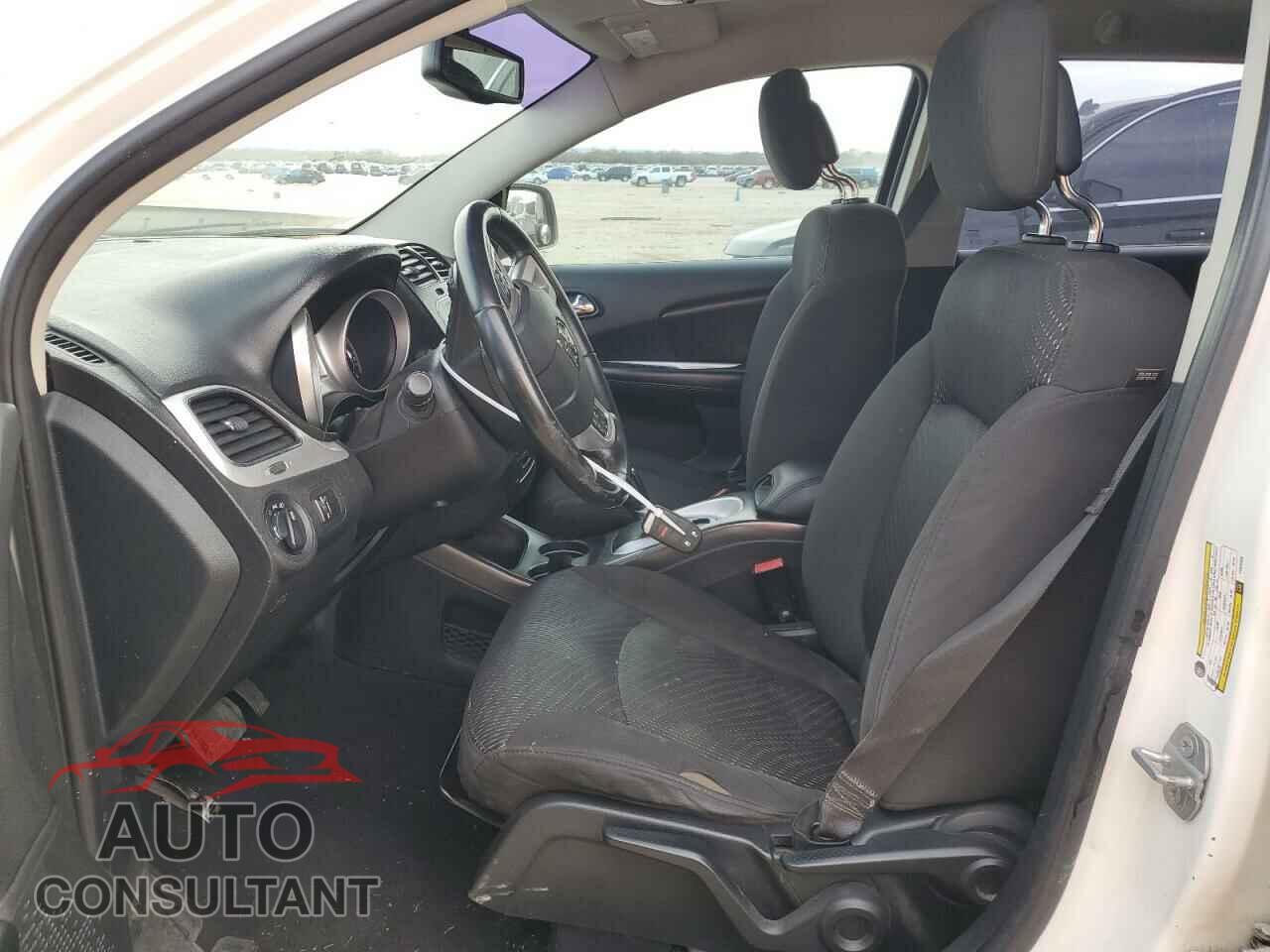 DODGE JOURNEY 2015 - 3C4PDCABXFT670056
