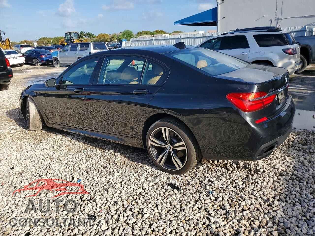 BMW 7 SERIES 2018 - WBA7F2C57JG423745