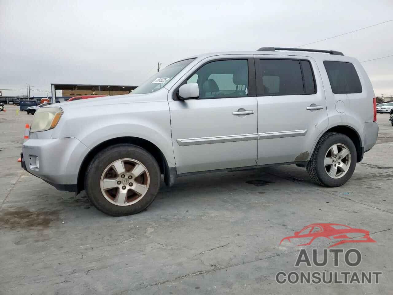 HONDA PILOT 2011 - 5FNYF3H52BB037087