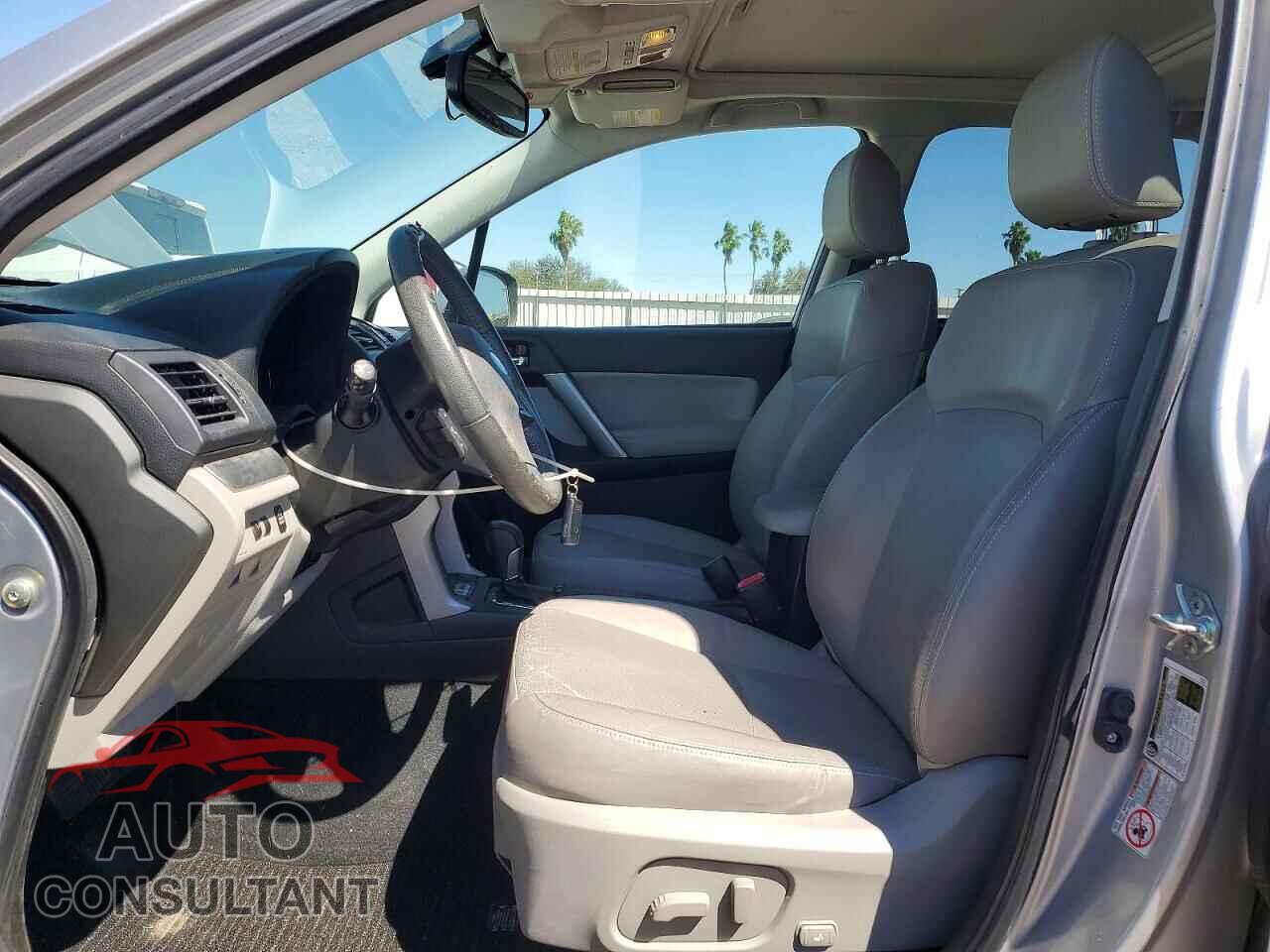 SUBARU FORESTER 2015 - JF2SJAWC6FH518901