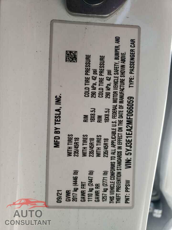 TESLA MODEL 3 2021 - 5YJ3E1EA2MF066059